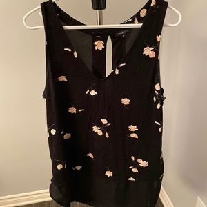 Dynamite Tops - Tops Dynamite Tops - Tops